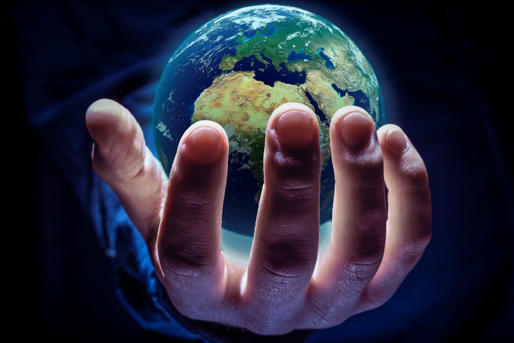 One in the world. One in the world. One in the world. Земля в руках. Мир в руках человека.